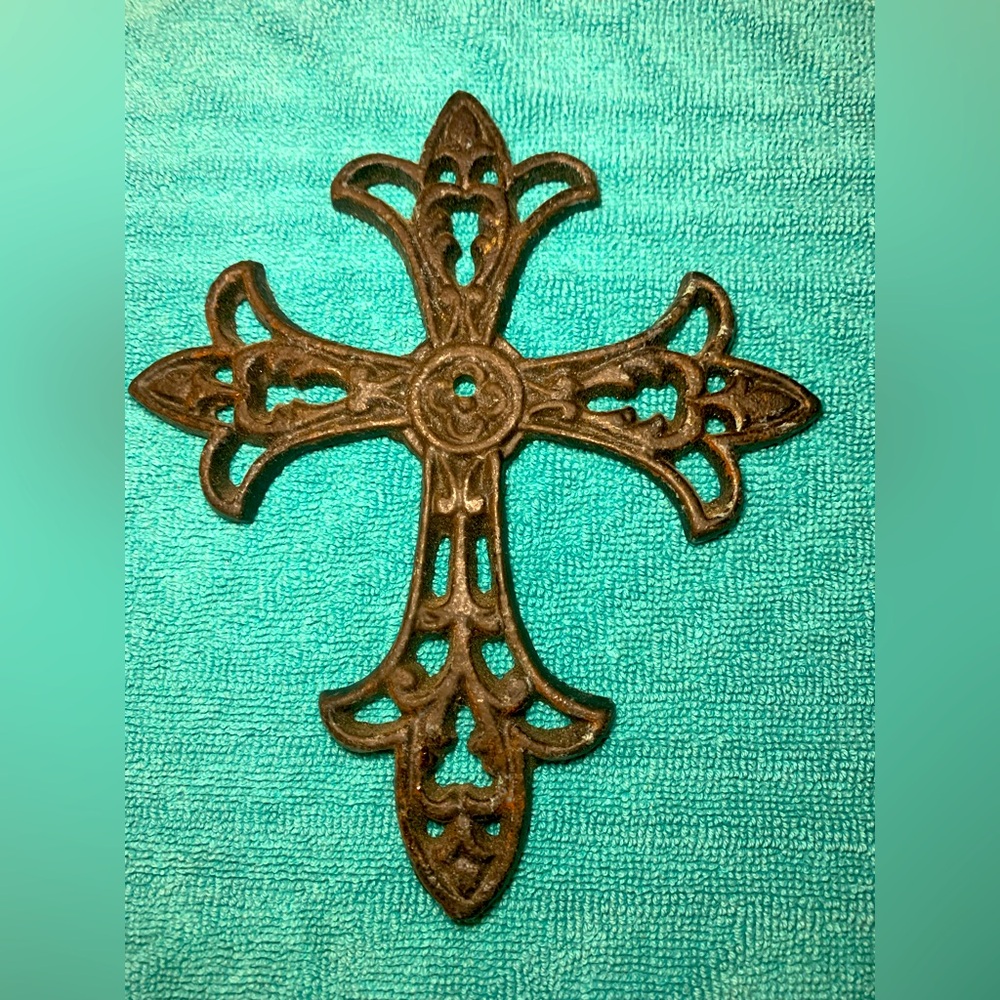 Cast Iron Rustic Cross